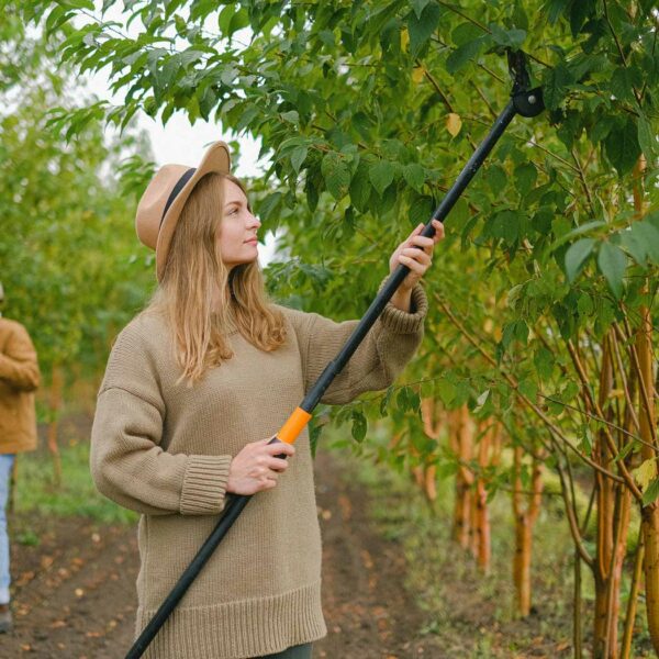 photo employée agricole